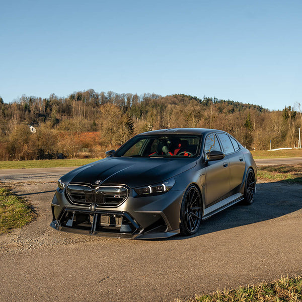 BMW G90/G99 M5 2024+ CARBON FIBRE FRONT SPLITTER