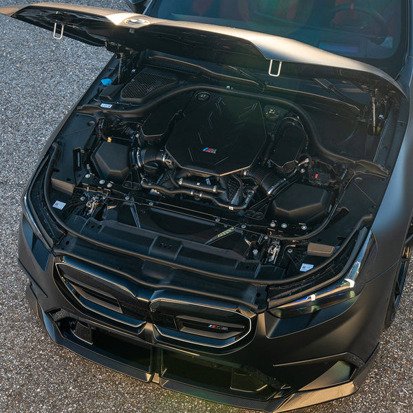 BMW G90/G99 M5 2024+ CARBON FIBRE ENGINE COVER