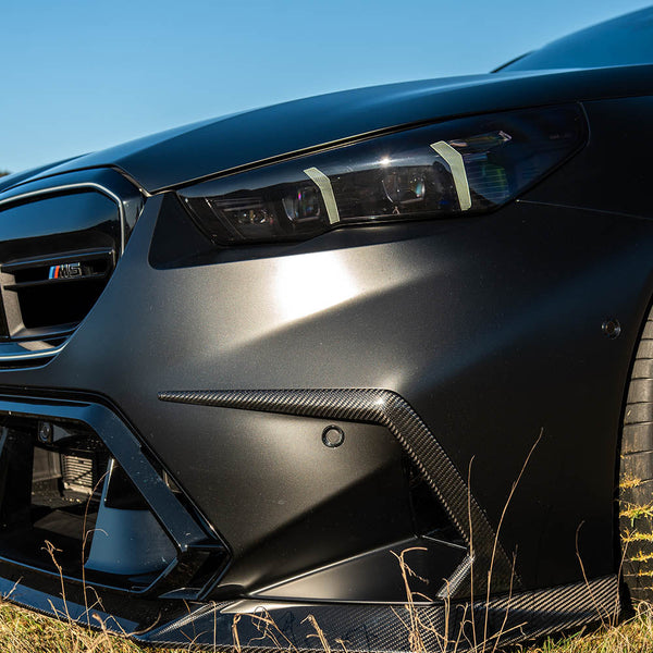 BMW G90/G99 M5 2024+ CARBON FIBRE FRONT BUMPER TRIM