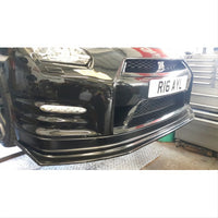 Nissan R35 GTR FRP-Frontlippenverlängerung in schwarzem Gelcoat (2009–16)