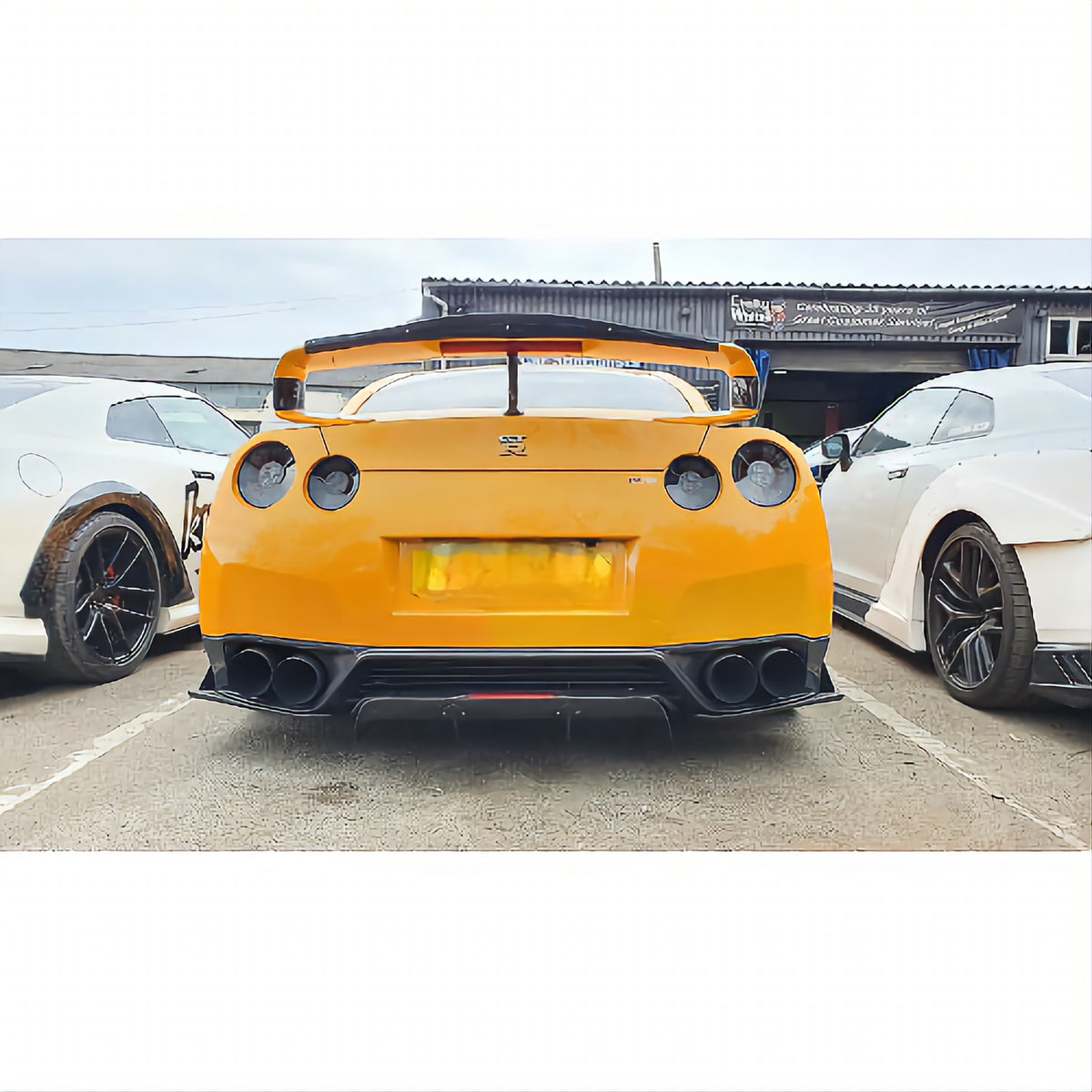 Nissan R35 GTR LB V1 Carbon Rear Spats (CBA DBA) – MdS Tuning
